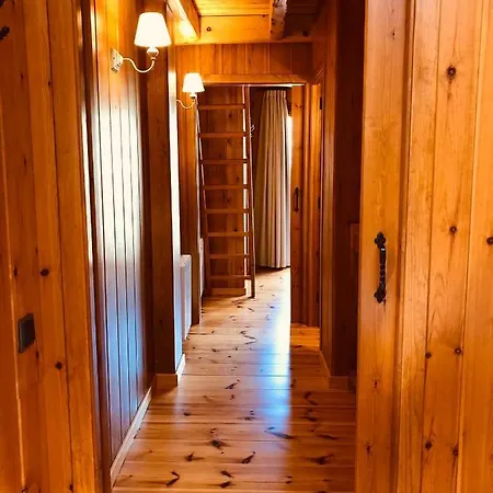 Casa Cabale A 펜션 Roní