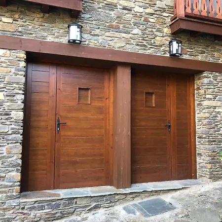 Casa Cabale A 펜션 Roní